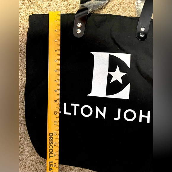 ELTON JOHN VIP FAREWELL TOUR Concert Tote bag & Memorabilia BUNDLE ALL NEW - Picture 8 of 12